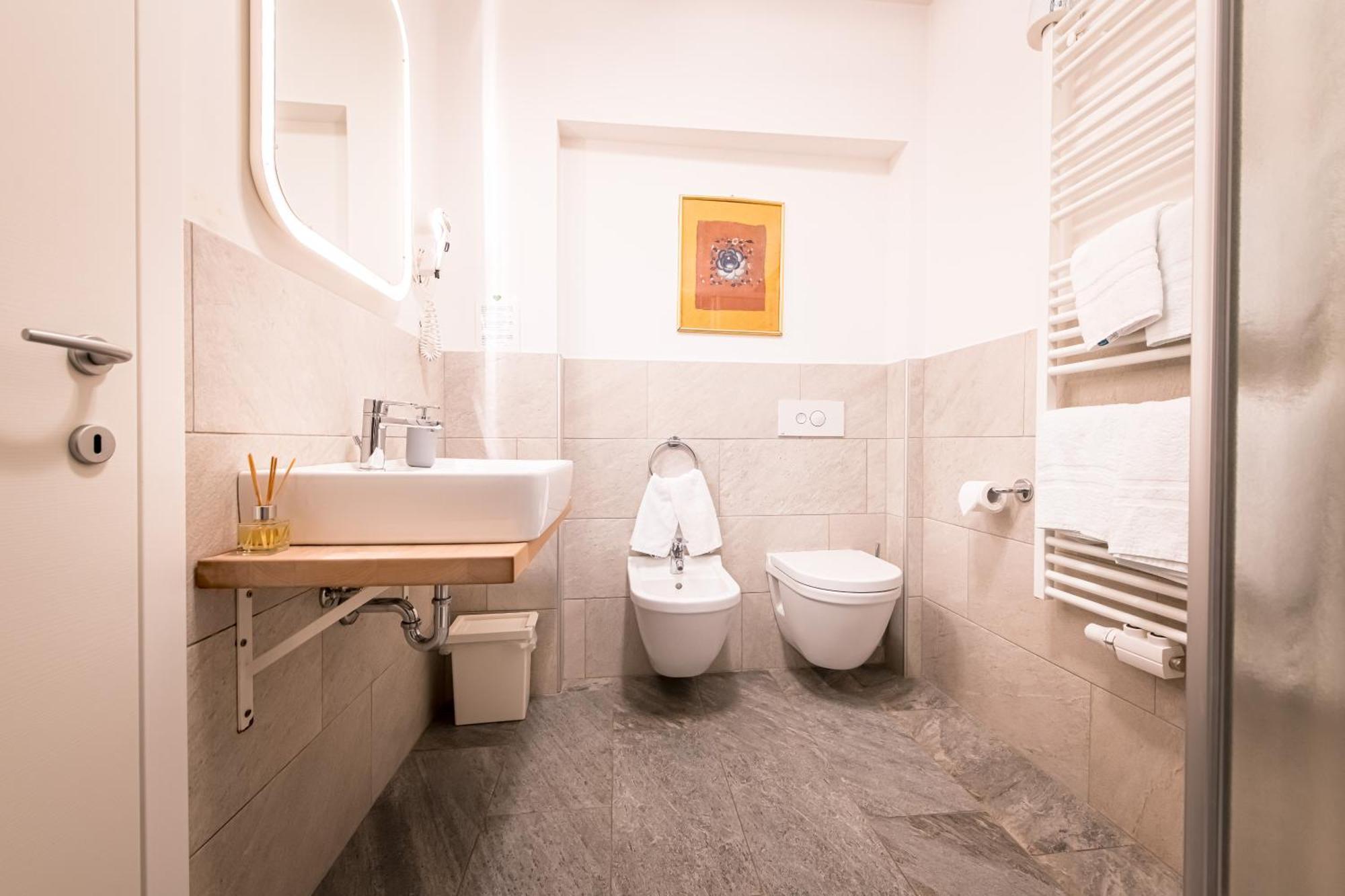 Am Schloss Guest House Brunico Chambre photo
