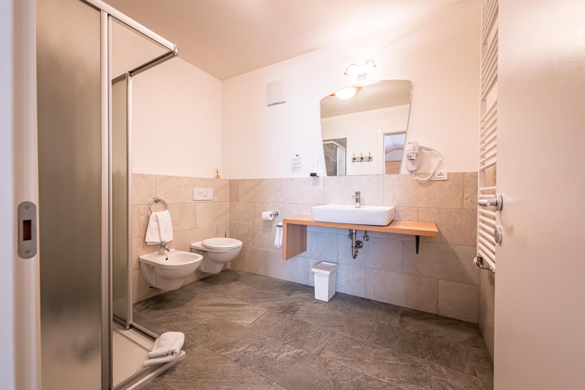 Am Schloss Guest House Brunico Extérieur photo