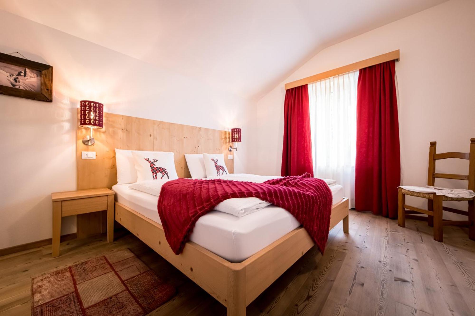 Am Schloss Guest House Brunico Chambre photo